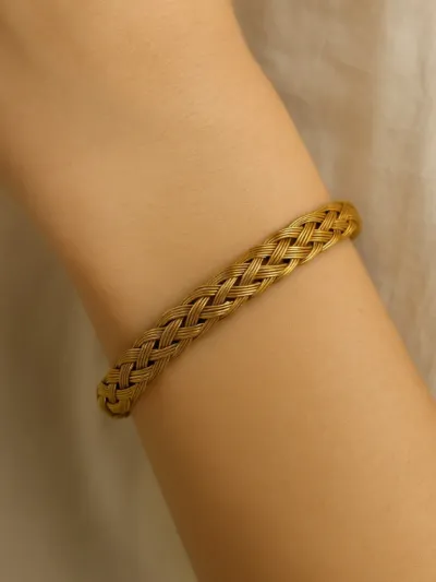 Bangles