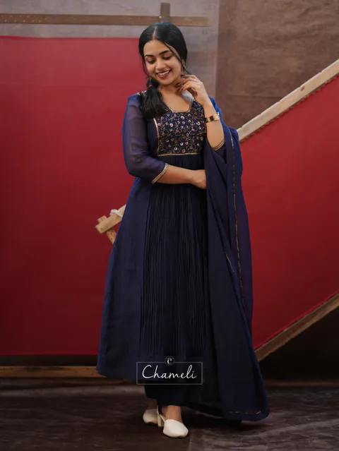 Mulchanderi Salwar Set