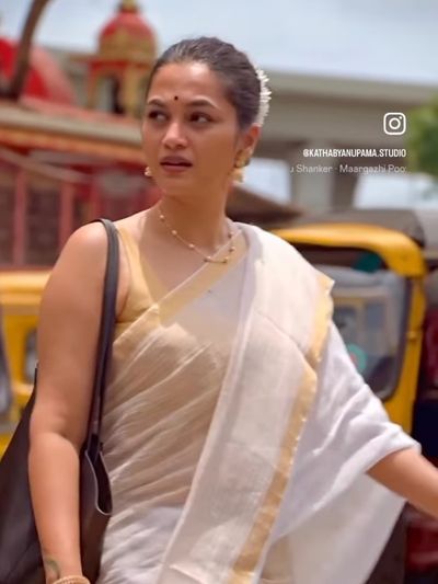 Chithira - Onam Linen Saree